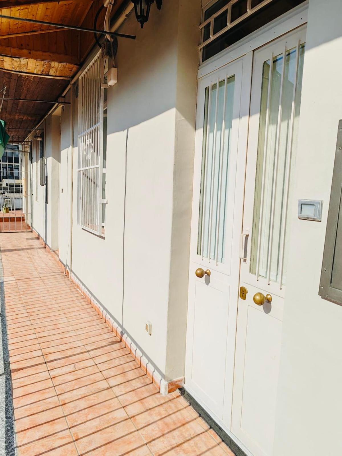 Casetta Nel Cortile Turin Exterior foto
